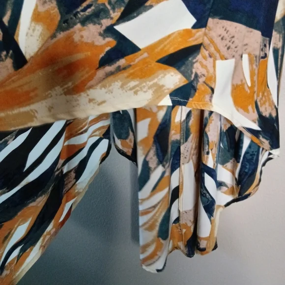 🦋 SHEIN A Line Abstract Print Midi Skirt Size 6 - Picture 4 of 9